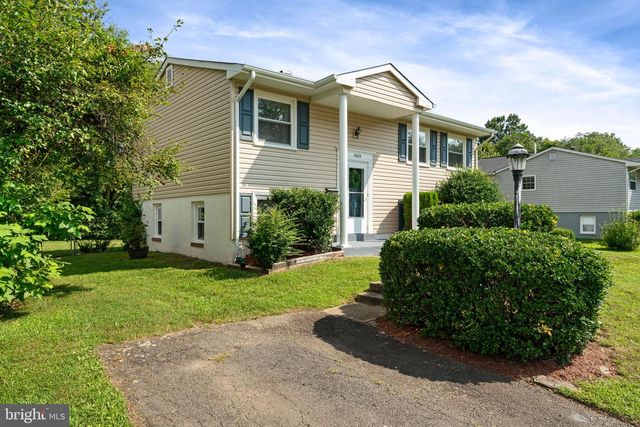 15005 CORDELL AVE, Woodbridge, VA 22193