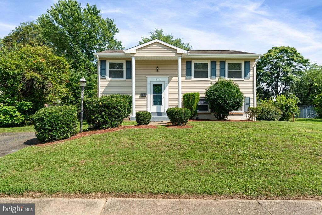15005 CORDELL AVE, Woodbridge, VA 22193
