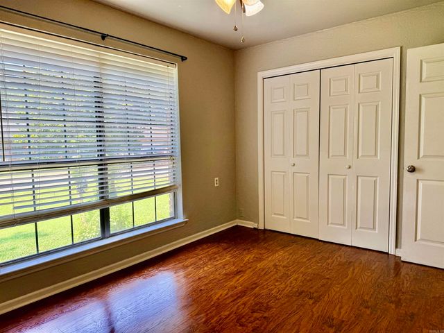 18 Stanwood Loop, North Little Rock, AR 72118