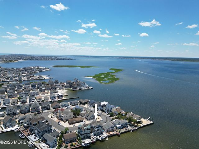 285 Monterey Circle, Lavallette, NJ 08735