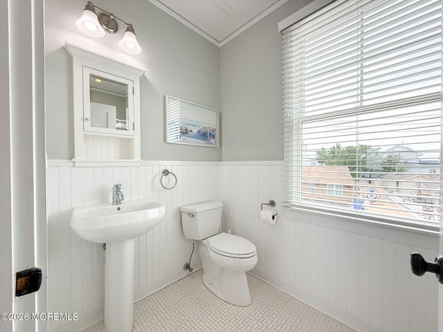 285 Monterey Circle, Lavallette, NJ 08735