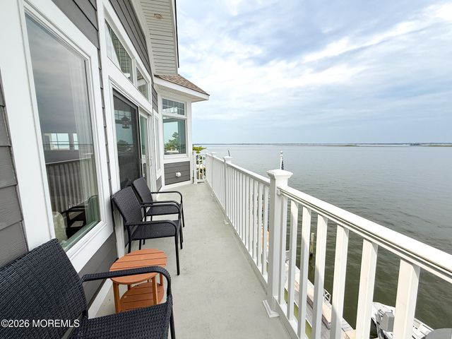 285 Monterey Circle, Lavallette, NJ 08735