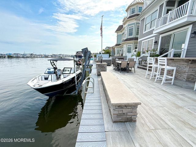 285 Monterey Circle, Lavallette, NJ 08735