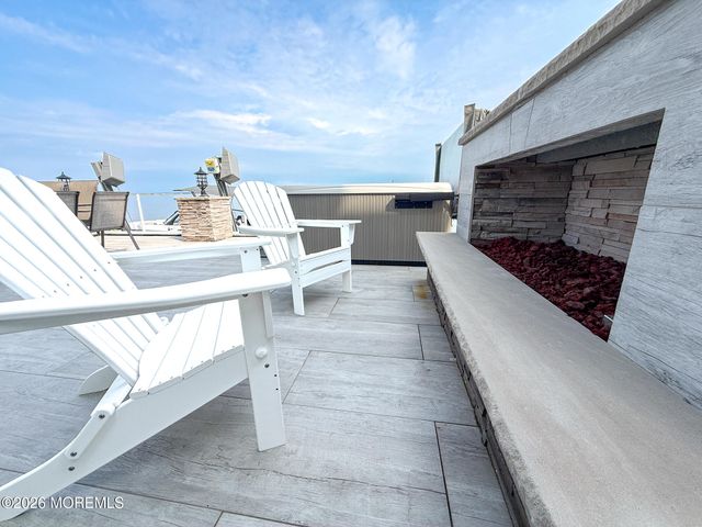 285 Monterey Circle, Lavallette, NJ 08735