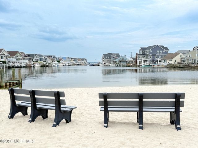 285 Monterey Circle, Lavallette, NJ 08735