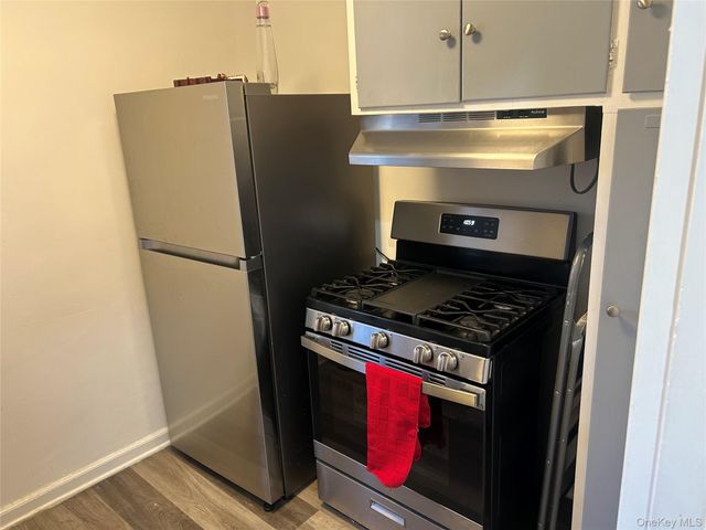 83-20 98 Street 5J, Woodhaven, NY 11421