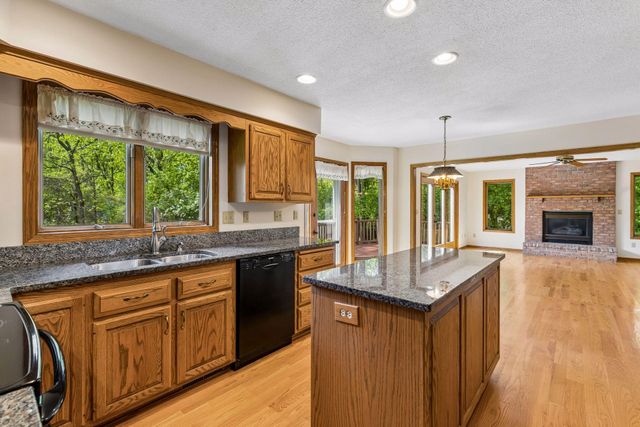 1933 Charlton Street, West Saint Paul, MN 55118