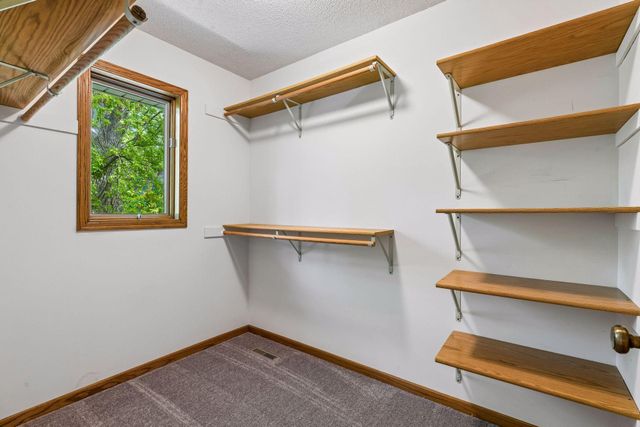 1933 Charlton Street, West Saint Paul, MN 55118