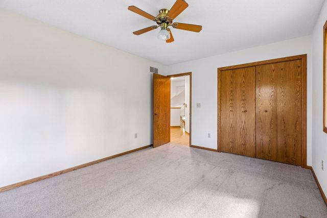 1933 Charlton Street, West Saint Paul, MN 55118