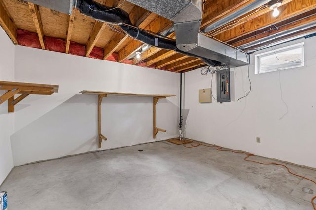 1933 Charlton Street, West Saint Paul, MN 55118