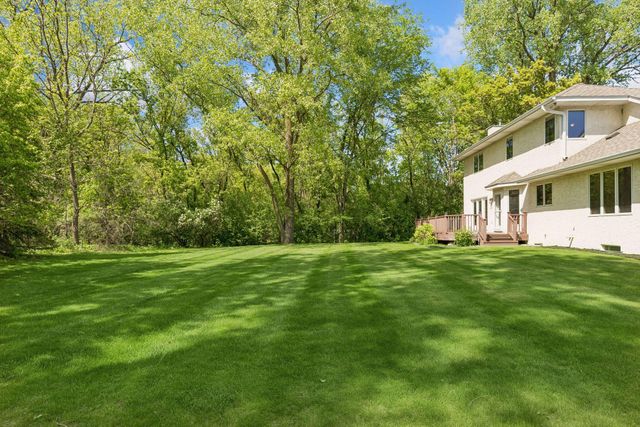 1933 Charlton Street, West Saint Paul, MN 55118