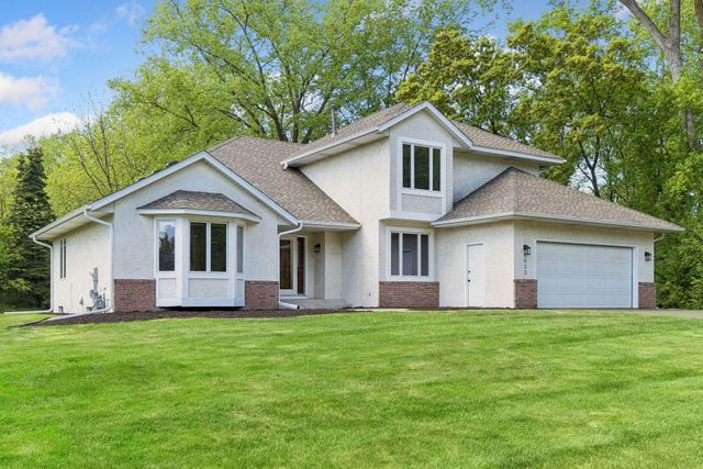 1933 Charlton Street, West Saint Paul, MN 55118