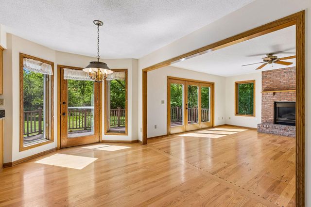 1933 Charlton Street, West Saint Paul, MN 55118