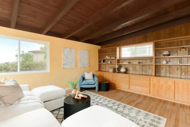 4365 Aragon Way, San Diego, CA 92115