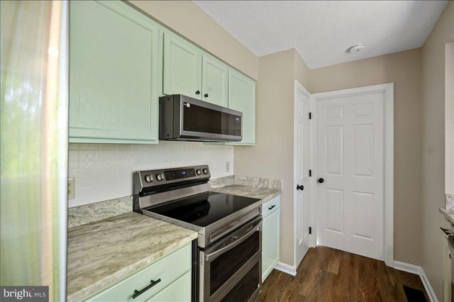 291 RIVER VIEW DR, Harpers Ferry, WV 25425