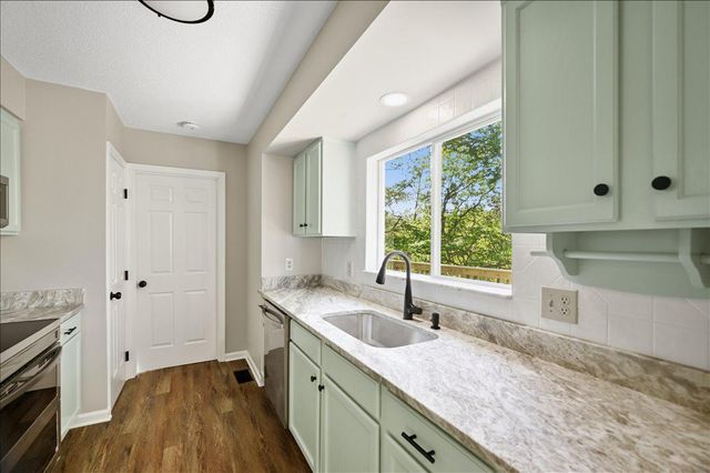 291 RIVER VIEW DR, Harpers Ferry, WV 25425