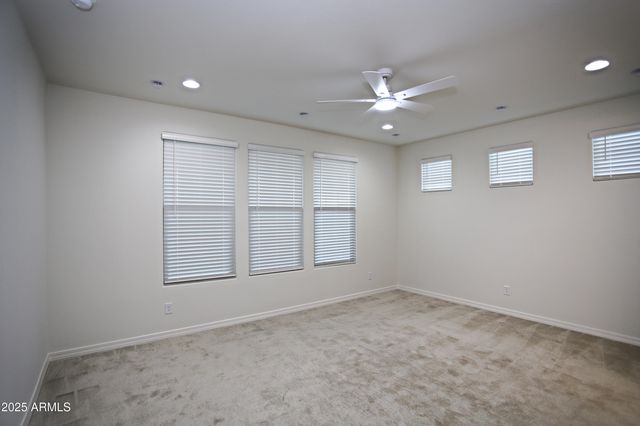 879 W FINCH Drive, San Tan Valley, AZ 85140