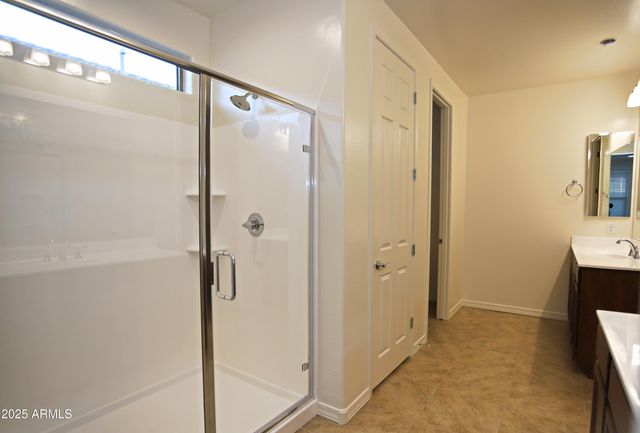 879 W FINCH Drive, San Tan Valley, AZ 85140