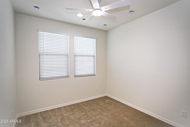879 W FINCH Drive, San Tan Valley, AZ 85140