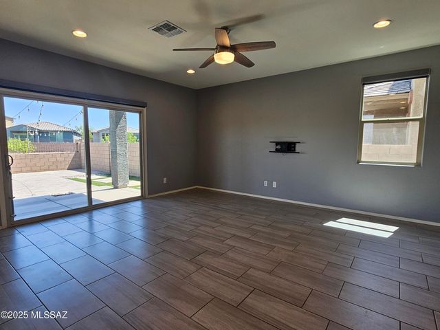 10679 W Golson Drive, Marana, AZ 85653
