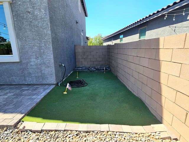 10679 W Golson Drive, Marana, AZ 85653