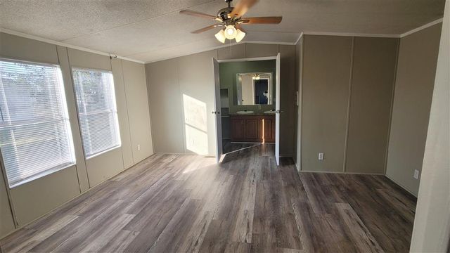 2488 Donnelly, Westlake, LA 70669