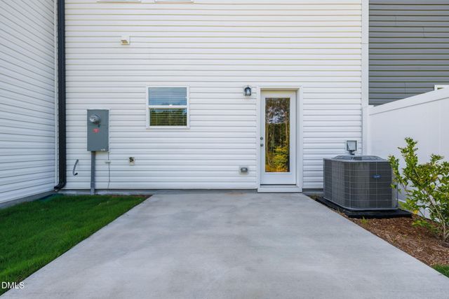 3302 Bailey Lake Drive 202, Fuquay Varina, NC 27526