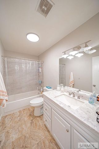 670 Garfield Street, Idaho Falls, ID 83401