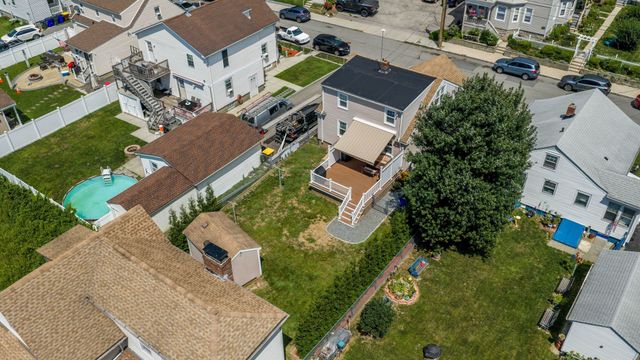 261 Ames St, Fall River, MA 02721