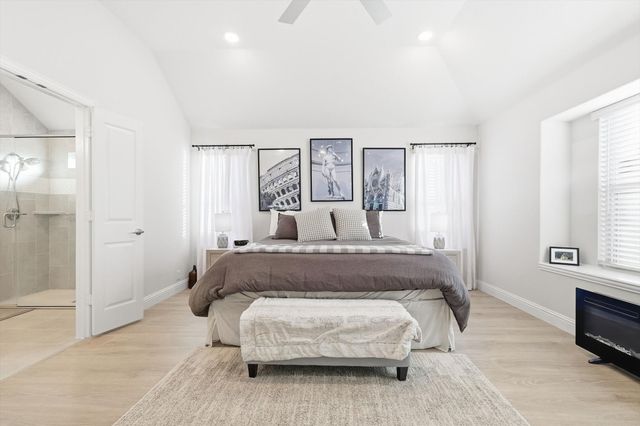 1125 Cardinal Drive, Midlothian, TX 76065