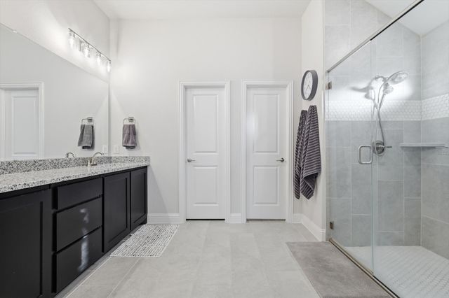 1125 Cardinal Drive, Midlothian, TX 76065