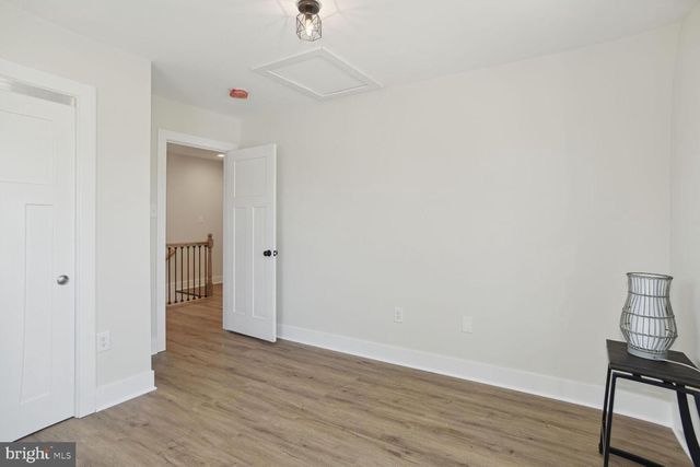 8012 CATHERINE AVE, Pasadena, MD 21122