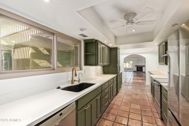 9848 E MINNESOTA Avenue, Sun Lakes, AZ 85248