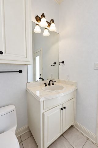 1428 Windmill Hill Lane, Cedar Hill, TX 75104