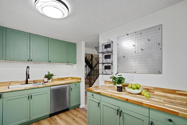 3856 Julia Court, Columbus, OH 43230