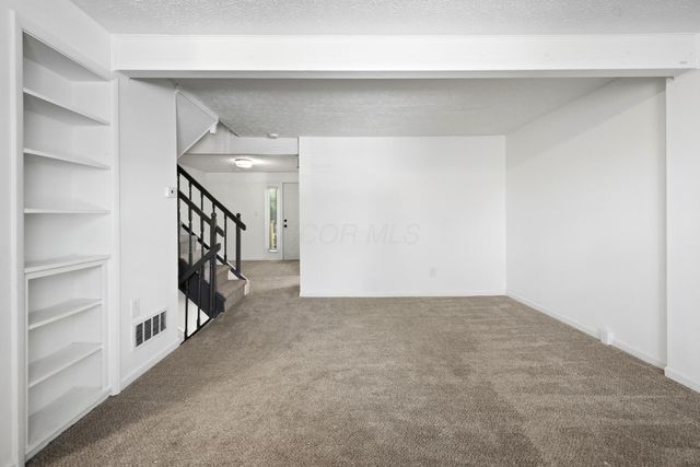 3856 Julia Court, Columbus, OH 43230