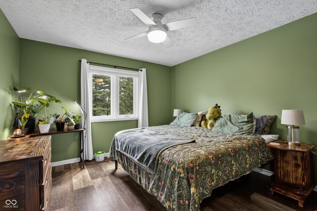 3781 S Creekside Drive, New Palestine, IN 46163