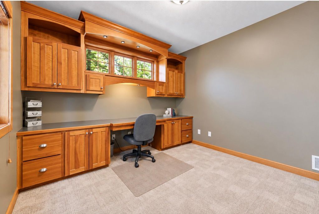 11068 Sprucewood Lane N, Champlin, MN 55316 — photo 3