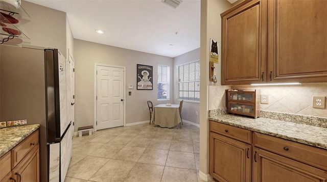 3659 PARKRIDGE CIRCLE 9-103, Sarasota, FL 34243