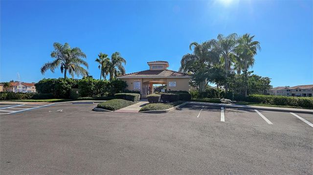 3659 PARKRIDGE CIRCLE 9-103, Sarasota, FL 34243