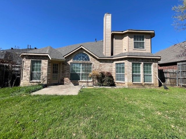 11712 Pheasant Creek Drive, Fort Worth, TX 76244