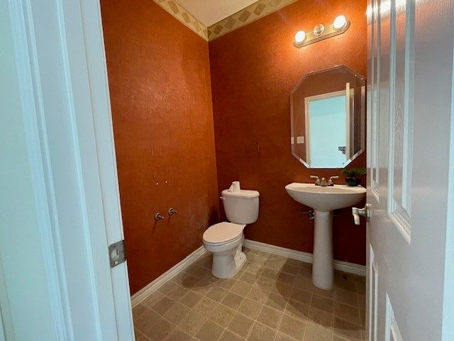 11712 Pheasant Creek Drive, Fort Worth, TX 76244