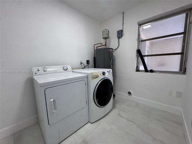 1706 N 45th Ave 1, Hollywood, FL 33021