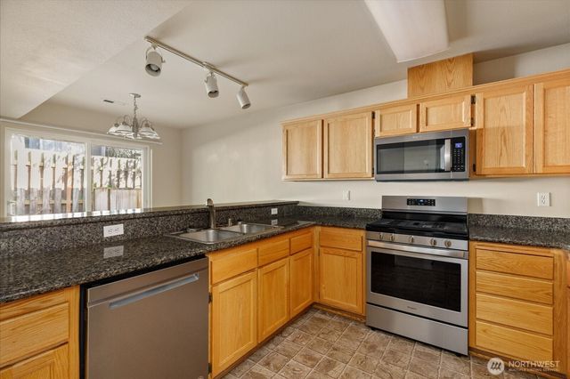 210 SE Melrose Drive, Oak Harbor, WA 98277