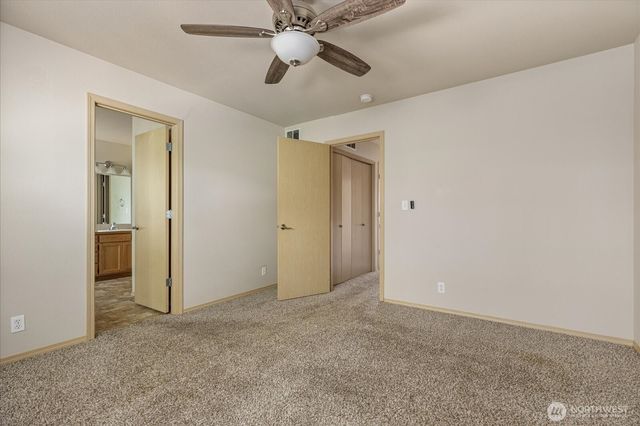 210 SE Melrose Drive, Oak Harbor, WA 98277