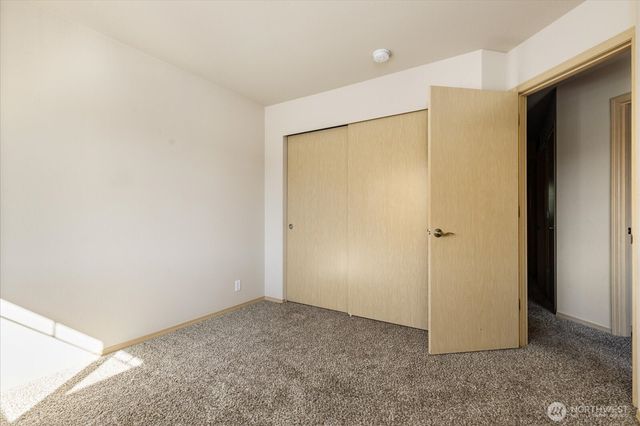 210 SE Melrose Drive, Oak Harbor, WA 98277