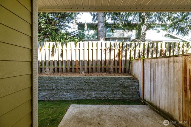 210 SE Melrose Drive, Oak Harbor, WA 98277