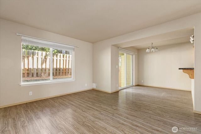 210 SE Melrose Drive, Oak Harbor, WA 98277