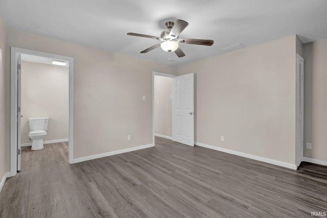 2618 Lake Drive, Evansville, IN 47711