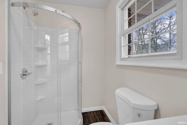 2618 Lake Drive, Evansville, IN 47711